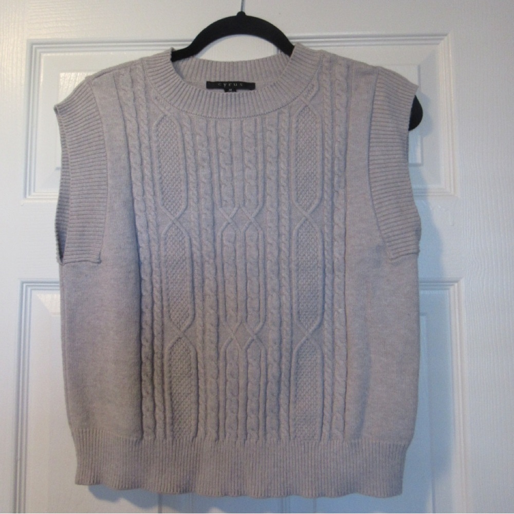 Women’s Gray Cable Knit Sweater Vest